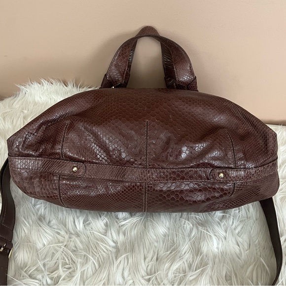 cole haan bethany leather backpack Cortlandt Backpack, Navy Blazer/New British Tan padded laptop pocket Cole Haan} Bethany Snakeskin Shoulder